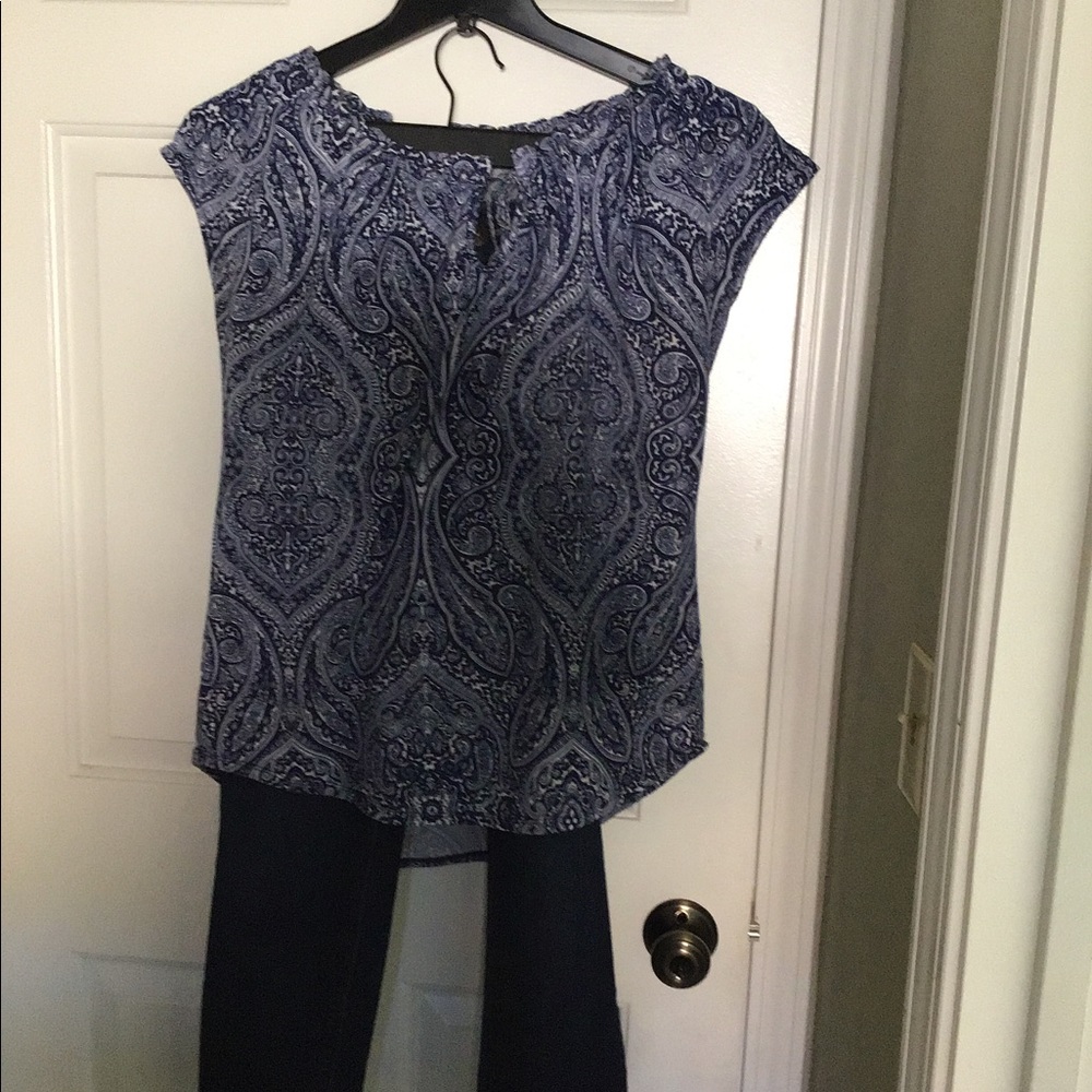 Pretty and casual blouse.
